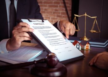 Miquita Oliver bankruptcy